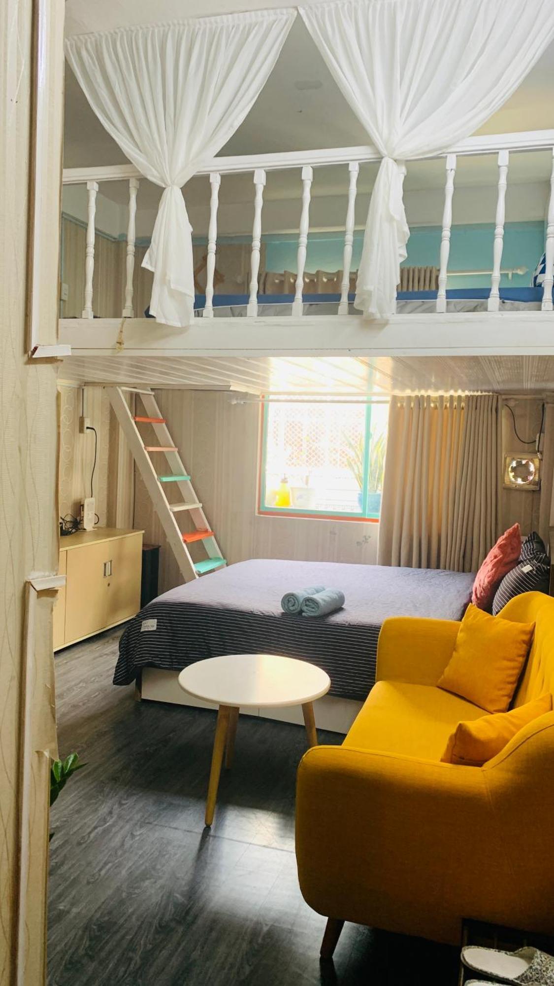 1967 Homestay Ho Chi Minh City Bagian luar foto